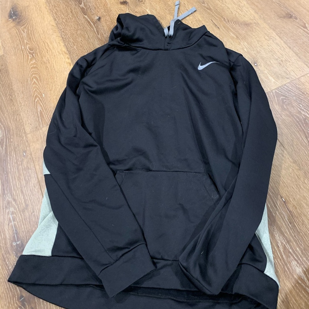 Nike men’s hoodie